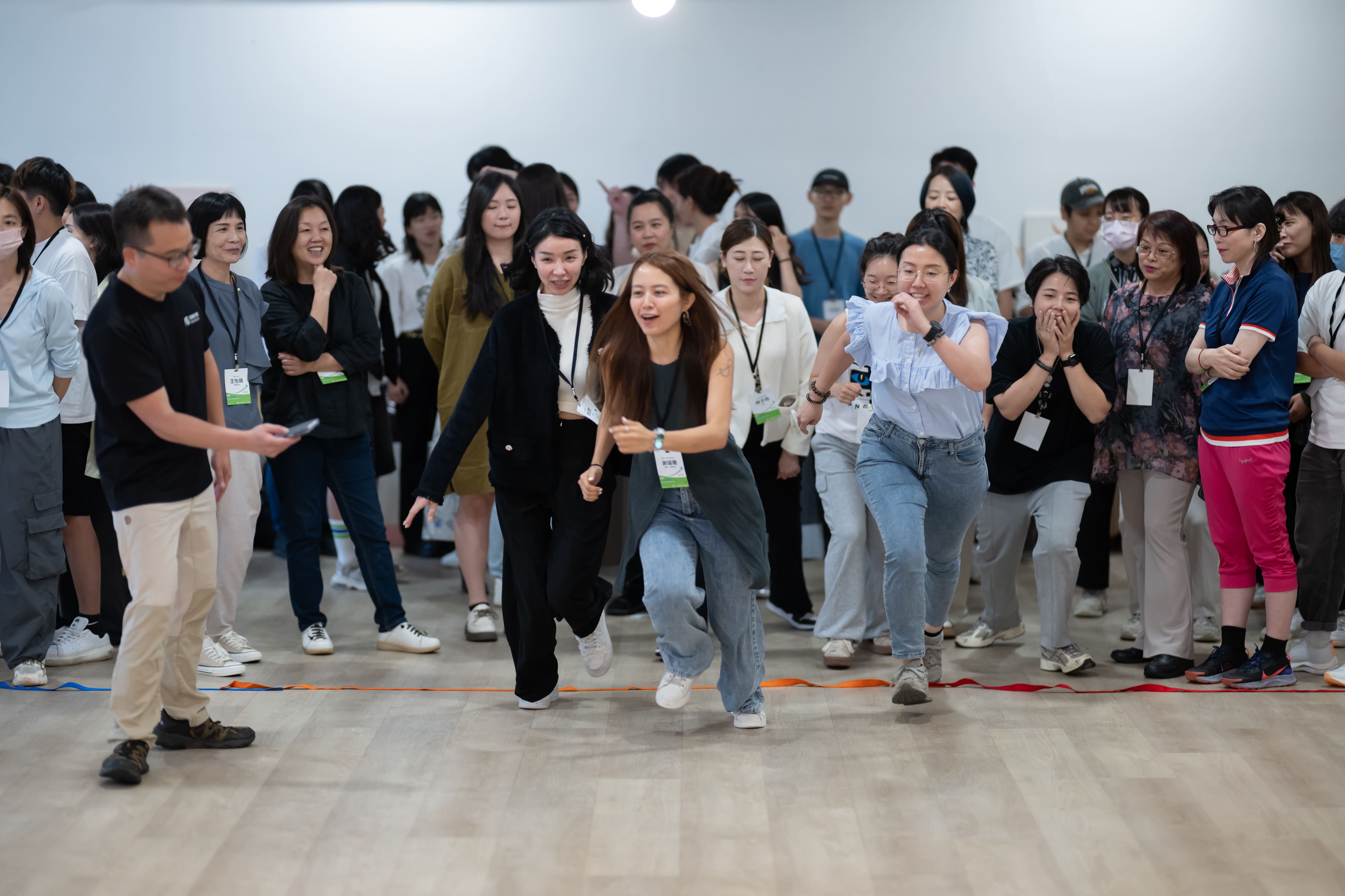 在思維行動 PLAN AND GO 設計的分組活動下，創業家們在競賽找到團隊行動的樂趣